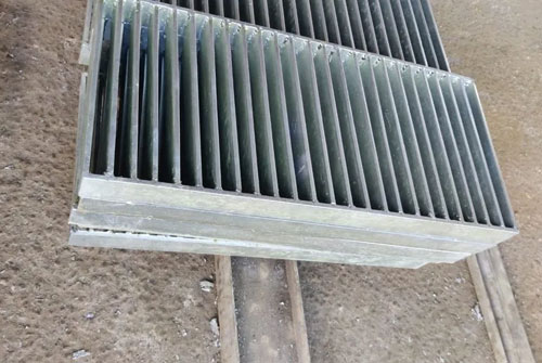 Drain Gratings